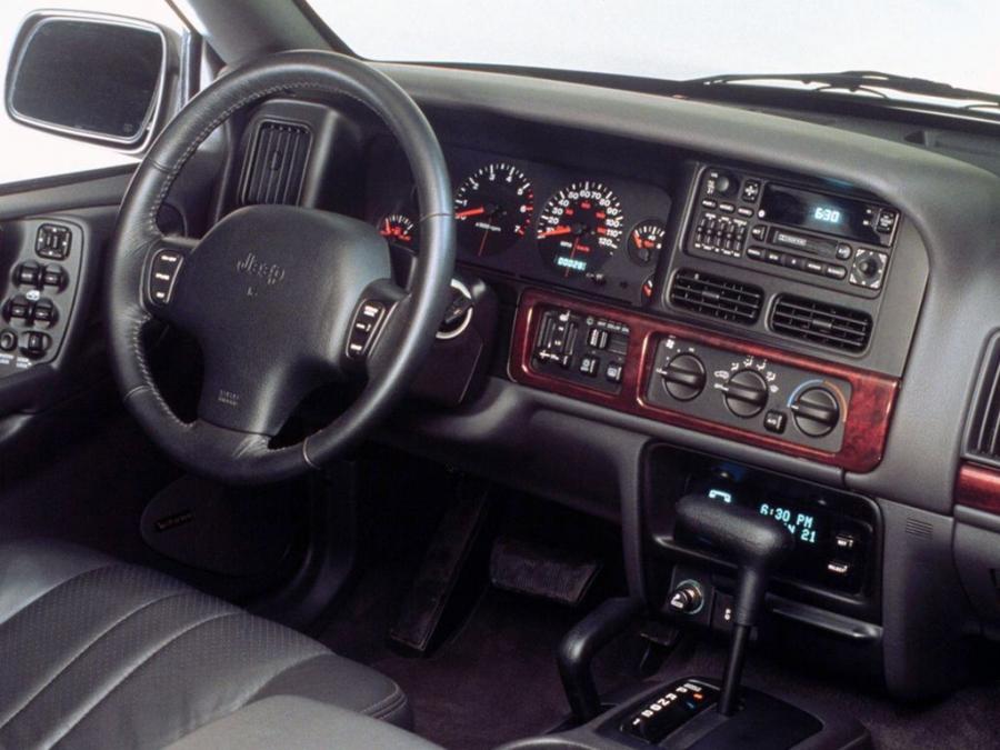  Jeep Grand Cherokee TSi 1997 года  (фото 3 из 4)